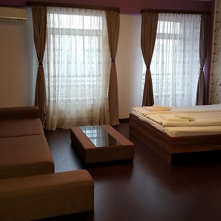 אורדאה Sunlight Studio Apartment מראה חיצוני תמונה